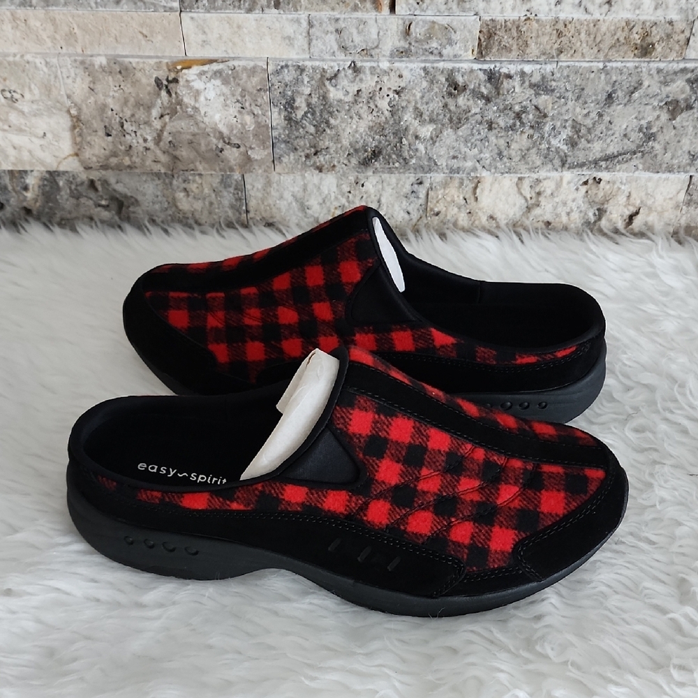 Easy Spirit Brand New No Tag Red and Black Plaid Slip-On Shoes